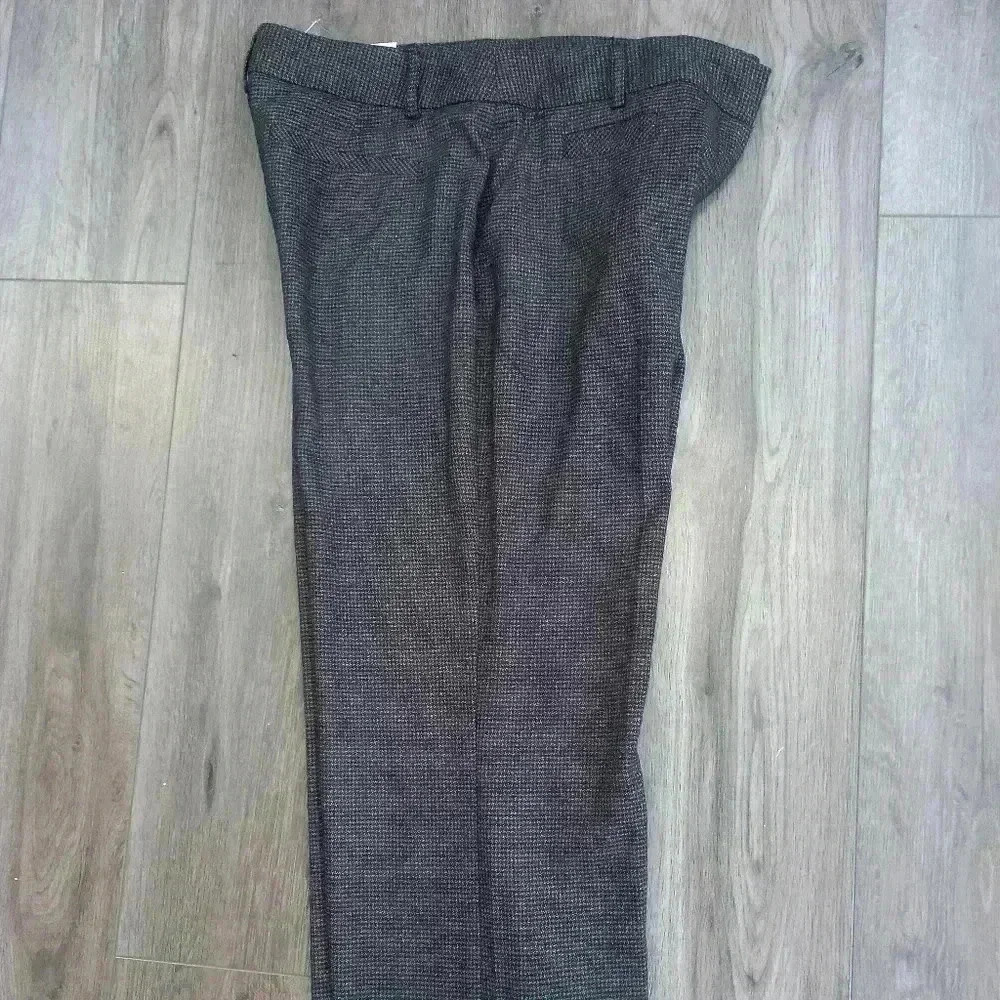 Van Huesen dress pants